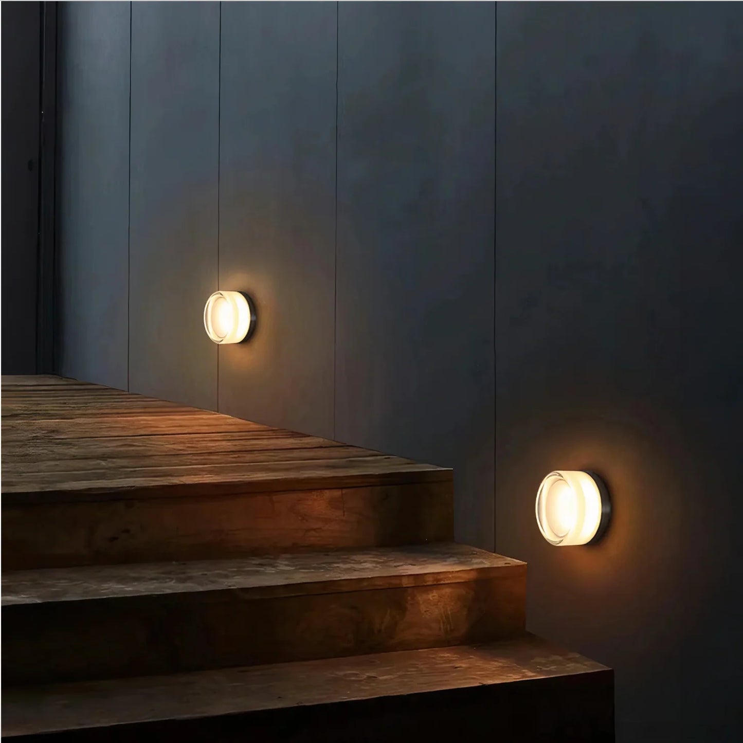 Ahni - Dimmable LED Lamp